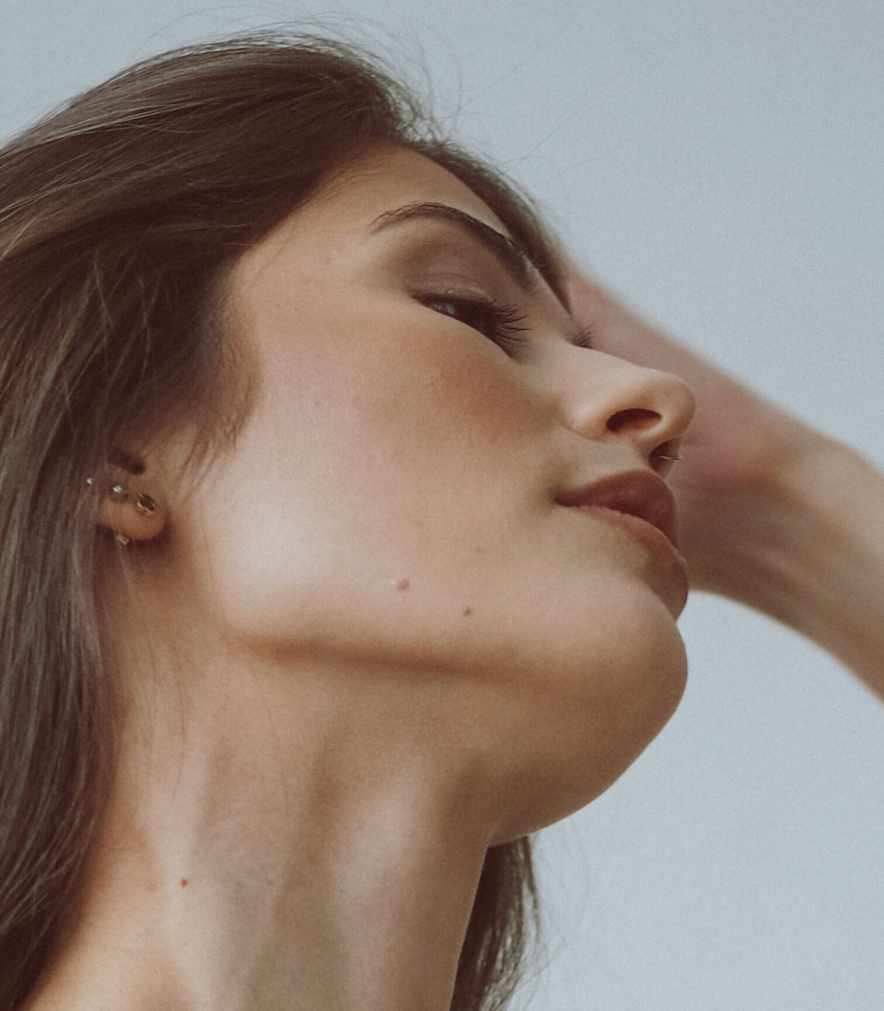 Facial sculpting treatment at Brains Aesthetics Skin Clinic in Melbourne, featuring jawline slimming, masseter botox, facial contouring to enhance facial symmetry, reduce teeth grinding, and achieve refined, balanced results.